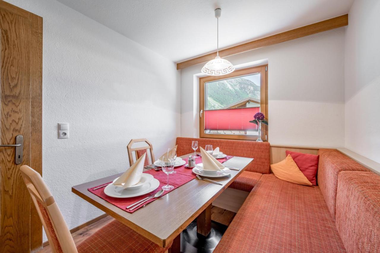 Pension Granbichler Längenfeld Exterior foto